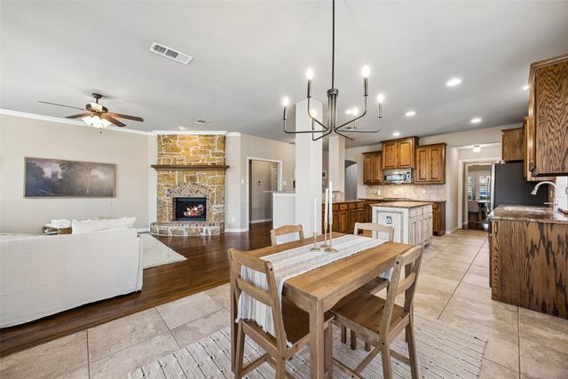 7064 Sea Star Drive, Grand Prairie, TX 75054