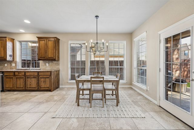 7064 Sea Star Drive, Grand Prairie, TX 75054