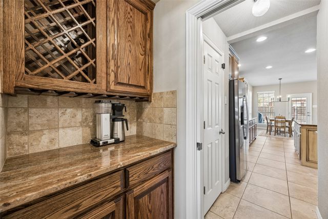 7064 Sea Star Drive, Grand Prairie, TX 75054