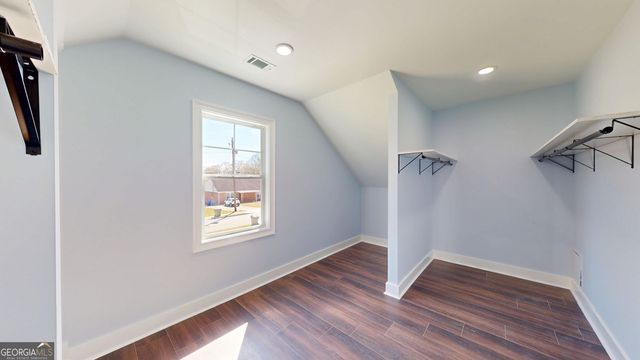 1064 Eastview Road NE, Conyers, GA 30012