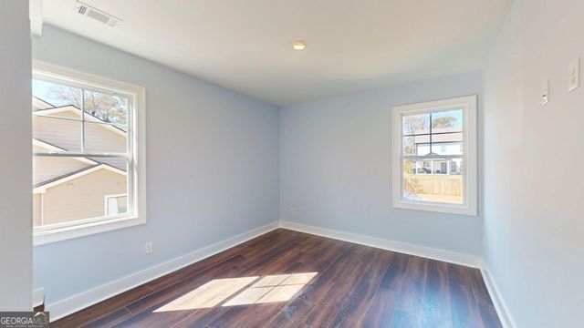 1064 Eastview Road NE, Conyers, GA 30012