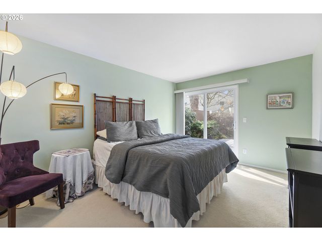 17666 Nw ROLLING HILL Ln, Beaverton, OR 97006