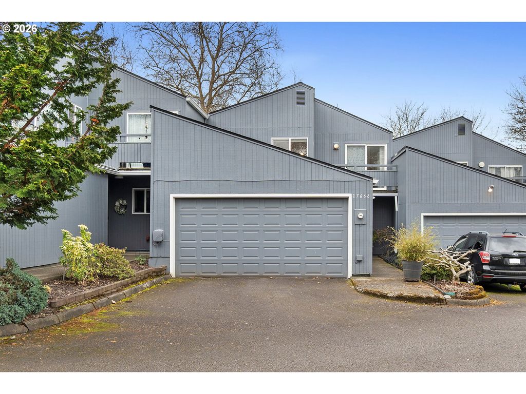 17666 Nw ROLLING HILL Ln, Beaverton, OR 97006