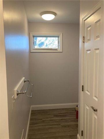 47 Tuckerman Avenue, Middletown, RI 02842