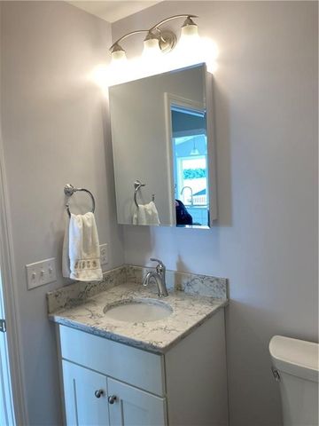 47 Tuckerman Avenue, Middletown, RI 02842
