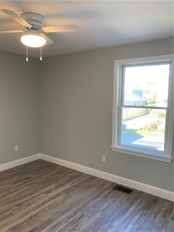 47 Tuckerman Avenue, Middletown, RI 02842