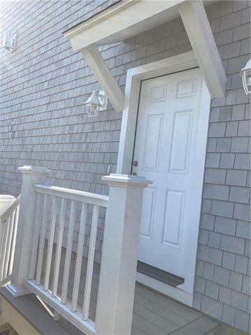 47 Tuckerman Avenue, Middletown, RI 02842