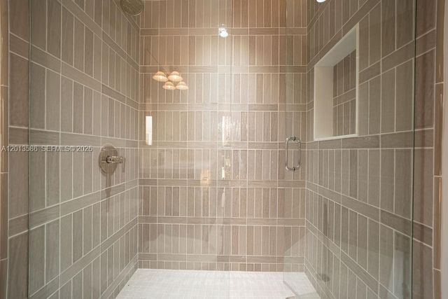 1550 S Greenway Dr, Coral Gables, FL 33134