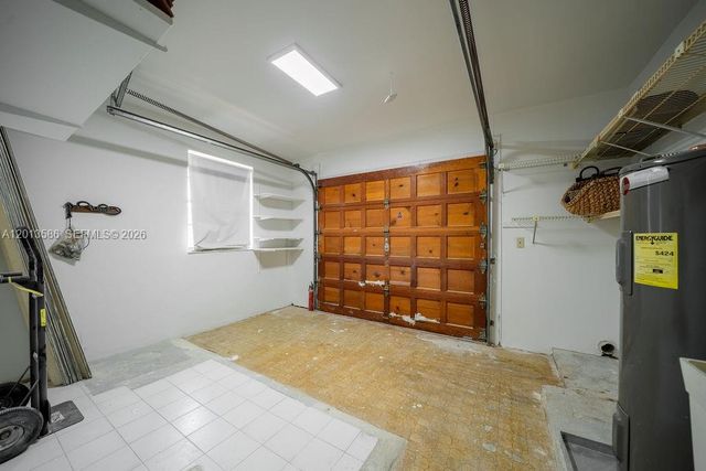 1550 S Greenway Dr, Coral Gables, FL 33134