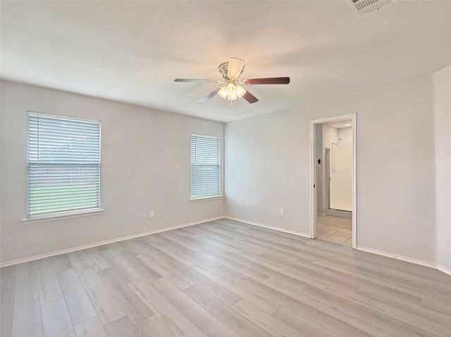 2006 Woodhurst Trail, Heartland, TX 75126
