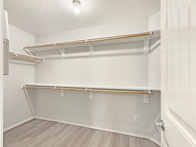 2006 Woodhurst Trail, Heartland, TX 75126