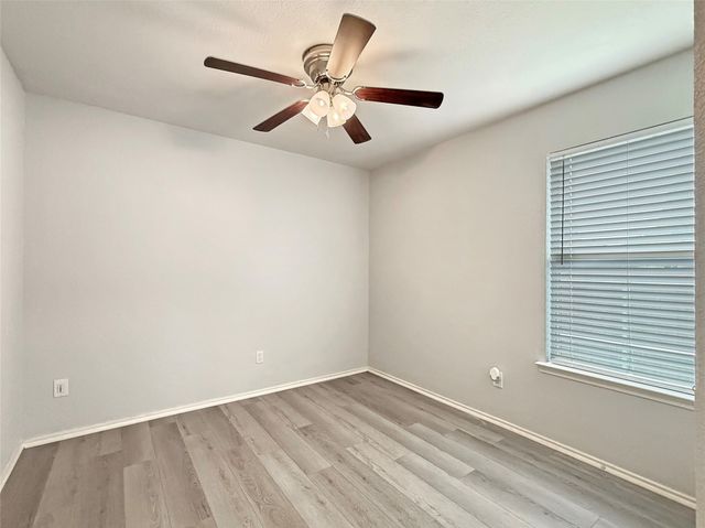 2006 Woodhurst Trail, Heartland, TX 75126