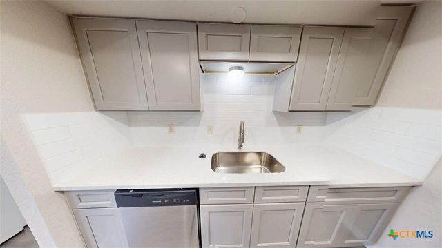 2018 Shoemaker Drive, Killeen, TX 76543