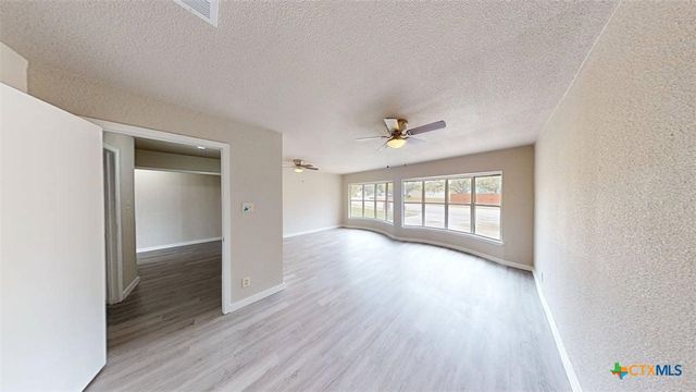 2018 Shoemaker Drive, Killeen, TX 76543