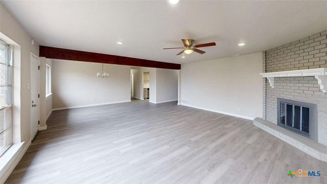 2018 Shoemaker Drive, Killeen, TX 76543