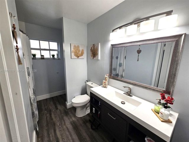 15429 SW 92nd Street, Miami, FL 33196