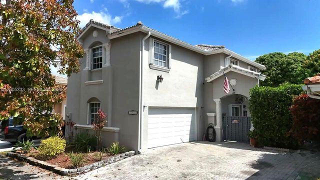 15429 SW 92nd Street, Miami, FL 33196