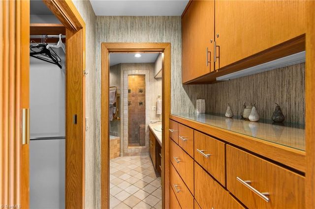 1007 Wickliff Avenue, High Point, NC 27262