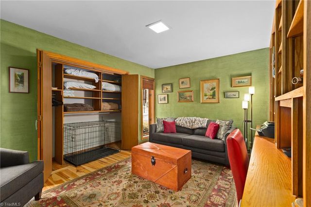 1007 Wickliff Avenue, High Point, NC 27262