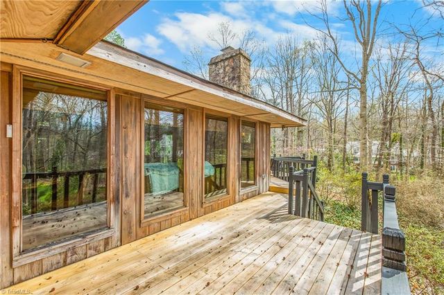 1007 Wickliff Avenue, High Point, NC 27262