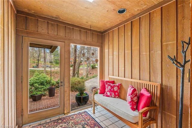 1007 Wickliff Avenue, High Point, NC 27262