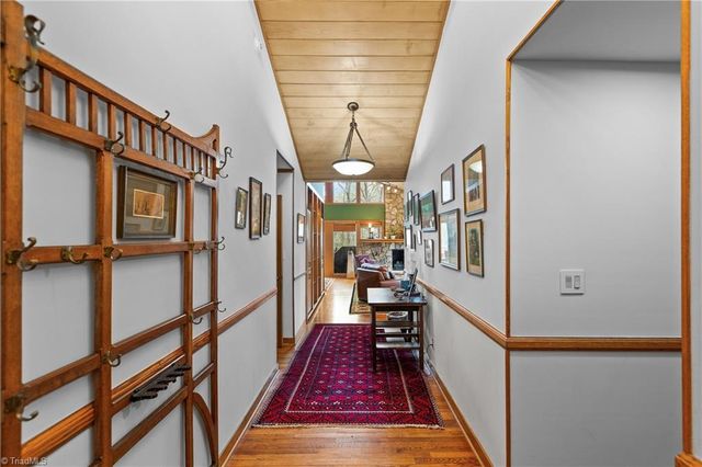 1007 Wickliff Avenue, High Point, NC 27262