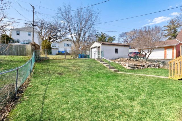 3948 Abbott Avenue S, Minneapolis, MN 55410