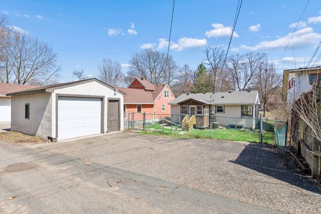 3948 Abbott Avenue S, Minneapolis, MN 55410