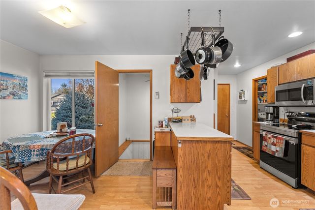 3152 Bermuda Street, Malaga, WA 98828