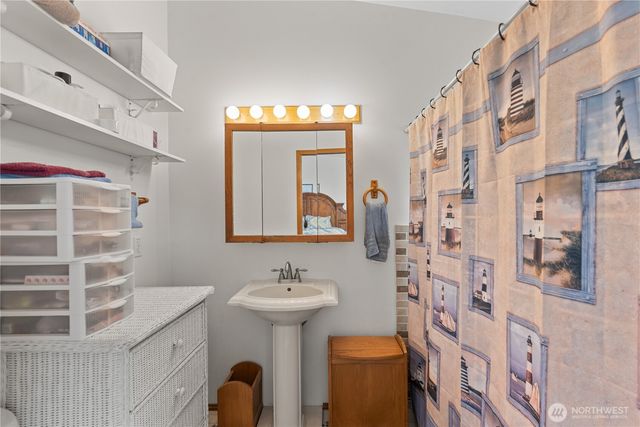 3152 Bermuda Street, Malaga, WA 98828