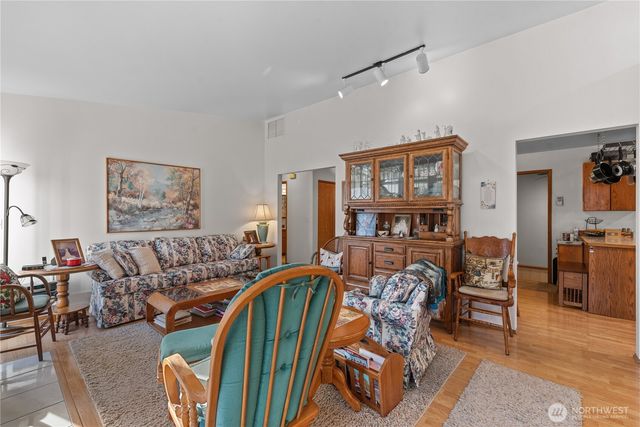 3152 Bermuda Street, Malaga, WA 98828