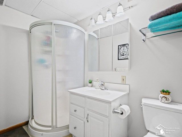 3498 Quail Hollow Drive, Lambertville, MI 48144