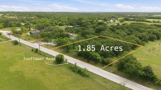 1999 Sunflower Road, Paradise, TX 76073