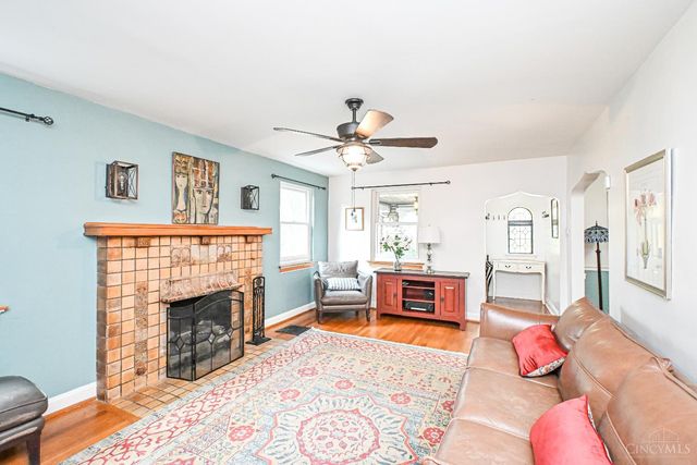 6216 Rogers Park, Cincinnati, OH 45213