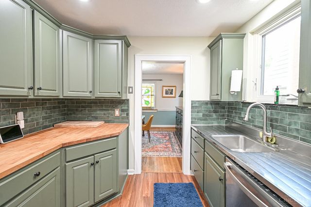 6216 Rogers Park, Cincinnati, OH 45213