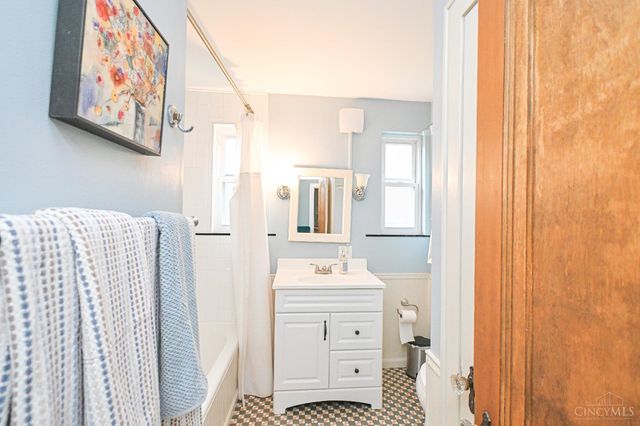 6216 Rogers Park, Cincinnati, OH 45213
