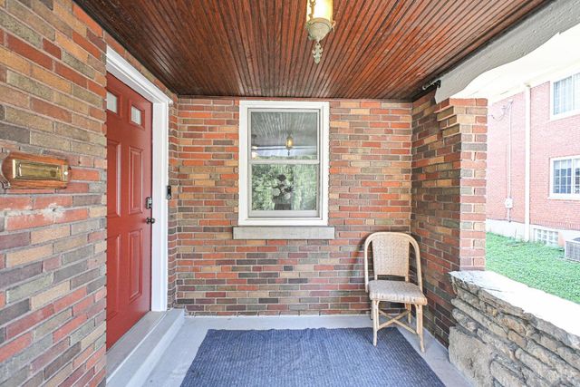 6216 Rogers Park, Cincinnati, OH 45213