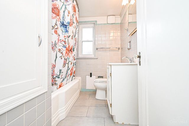 6216 Rogers Park, Cincinnati, OH 45213