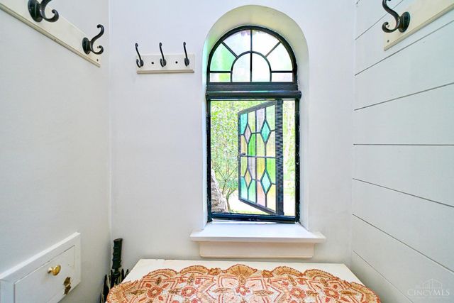 6216 Rogers Park, Cincinnati, OH 45213