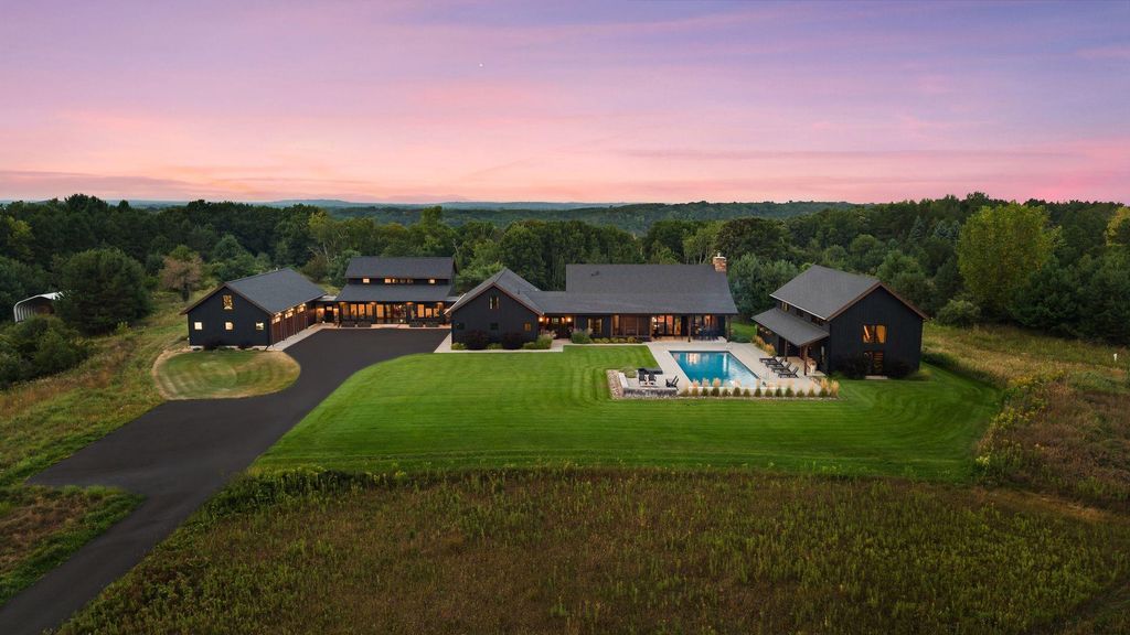 14320 30th Street S, Afton, MN 55001 — exterior