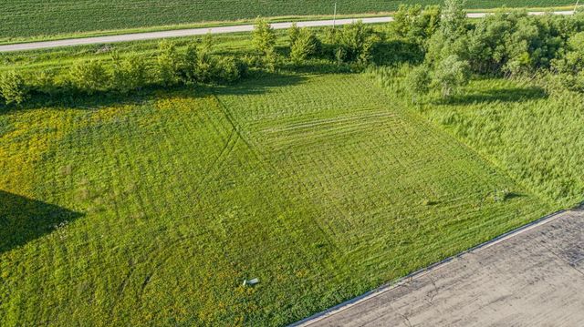 2402 Haddonstone Lane NE, Owatonna, MN 55060