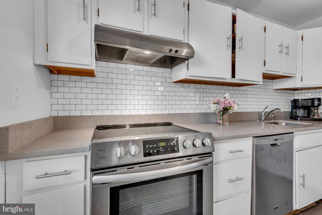 961 MOUNT DESERT HARBOUR, Pasadena, MD 21122