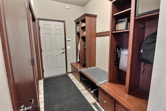 9014 Pine Hollow Place, Verona, WI 53593