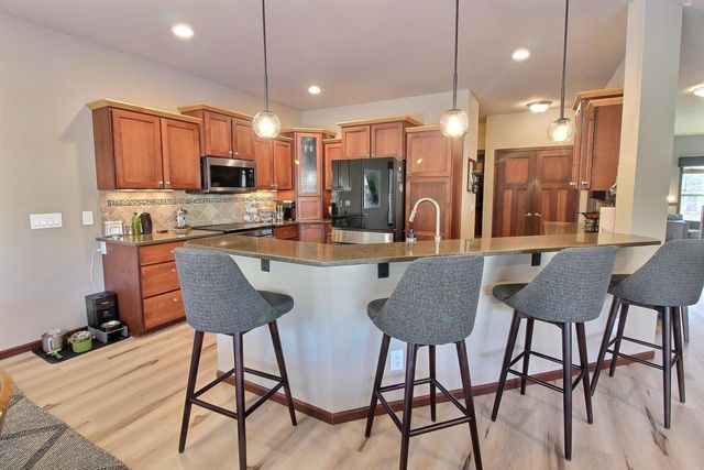 9014 Pine Hollow Place, Verona, WI 53593