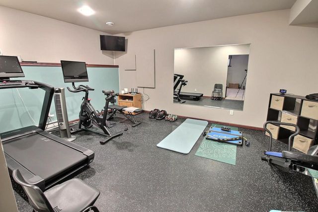 9014 Pine Hollow Place, Verona, WI 53593