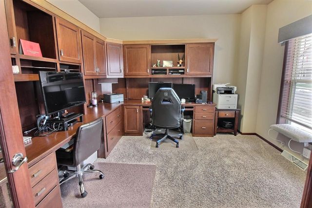 9014 Pine Hollow Place, Verona, WI 53593