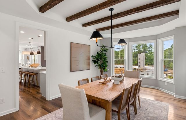 16 Lloyd Circle 30, Norton, MA 02766