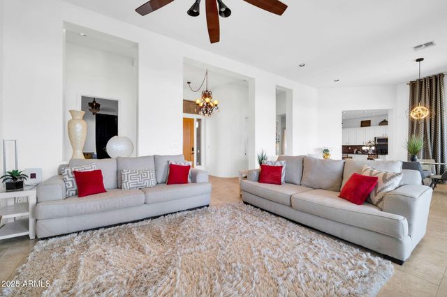 3335 W CARRIAGE Drive, Phoenix, AZ 85086