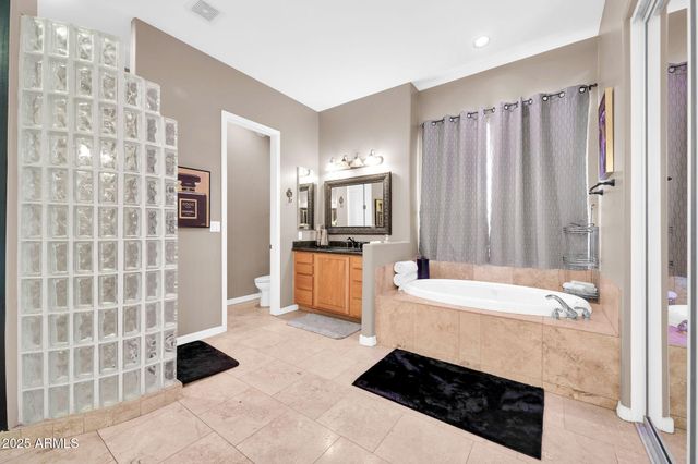 3335 W CARRIAGE Drive, Phoenix, AZ 85086