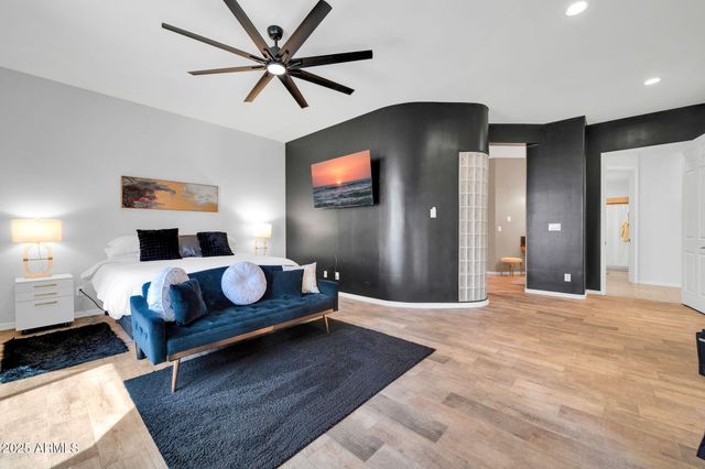 3335 W CARRIAGE Drive, Phoenix, AZ 85086